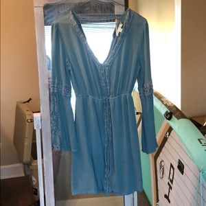 Blue bell sleeves dress